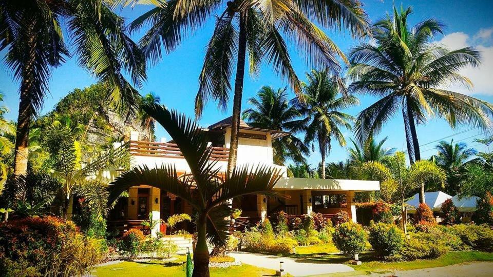 卡卢瓦扬棕榈岛度假村及餐厅 Caluwayan 外观 照片
